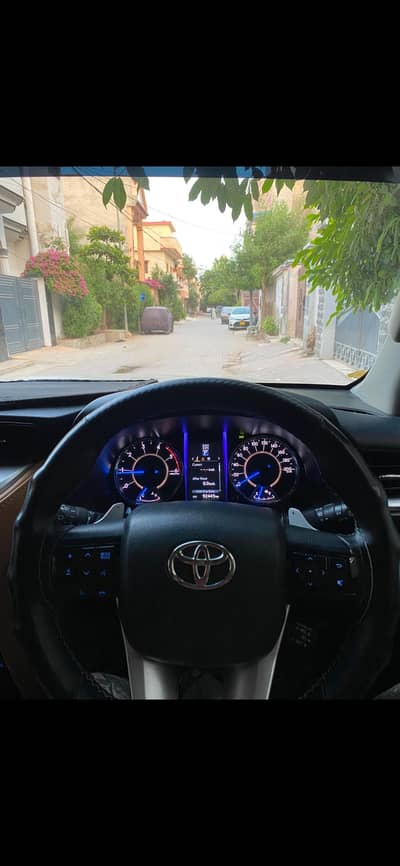 toyota fortunes 2018 sigma 2.8 diesel variant
