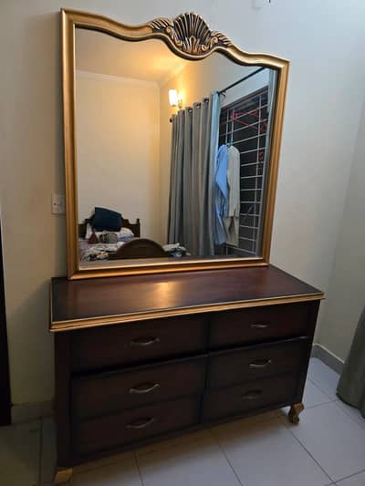 Dressing Table For Sale