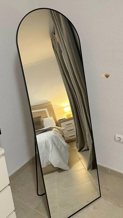 brand new condition full lenghth mirror