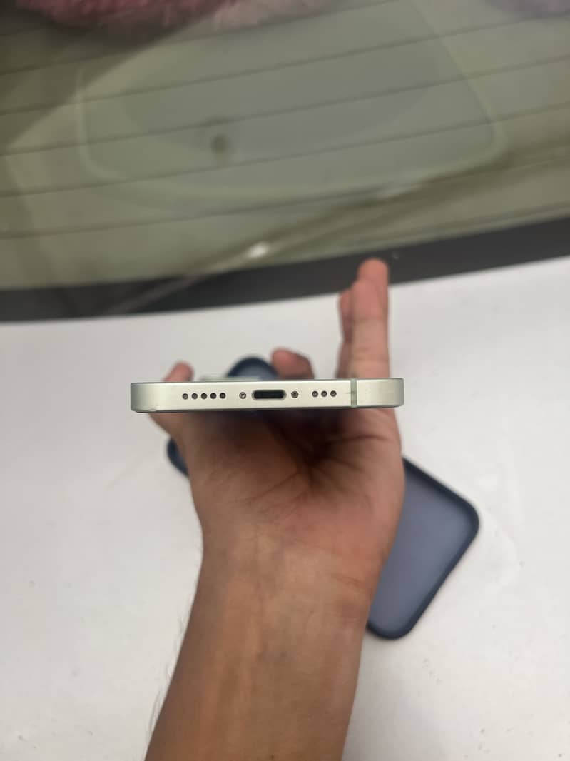 Apple iPhone 12 1