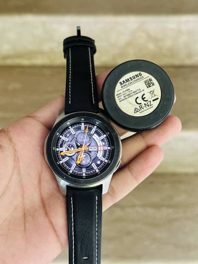 Samsung Galaxy Watch 46mm 8.5/10 condition All Function Working