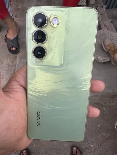 Vivo Y100