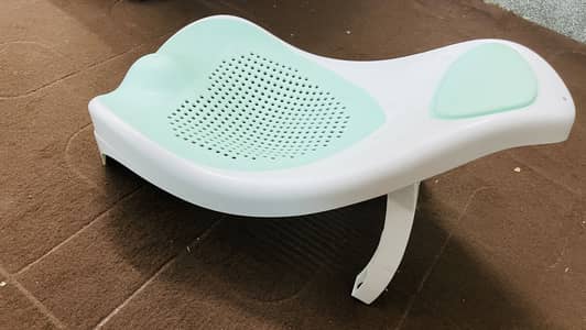 Baby foldable Bather with anti-slip soft top