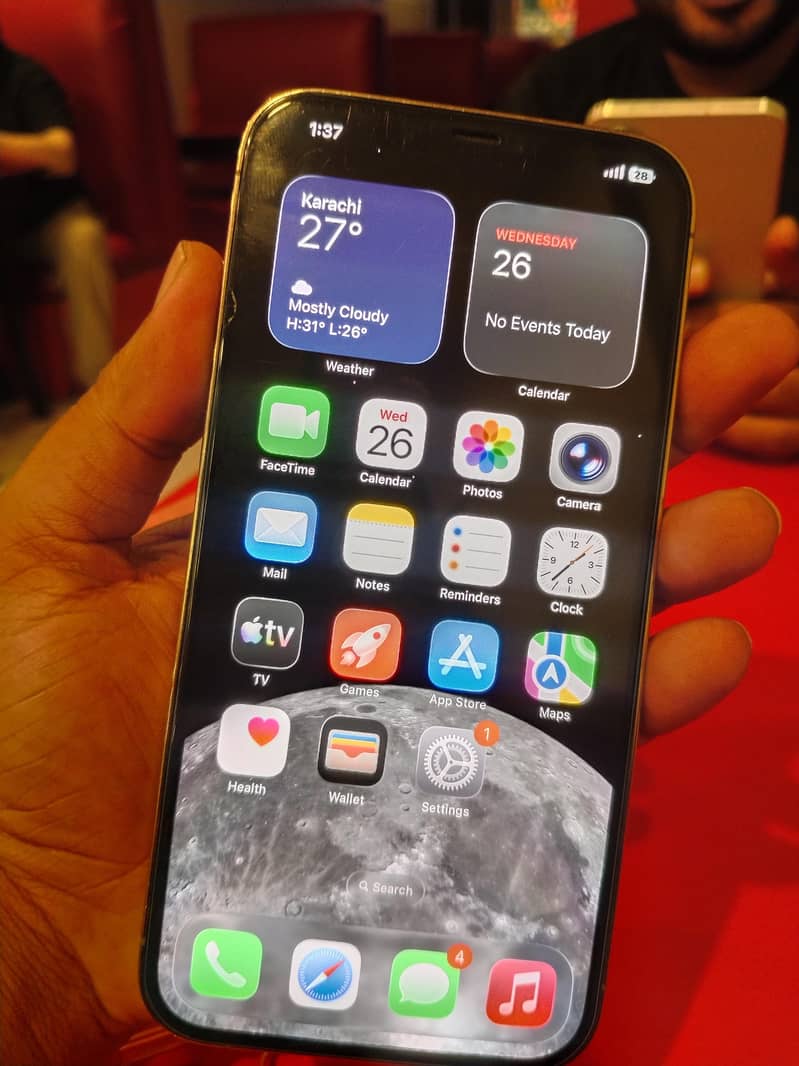 iphone 12 pro max 1