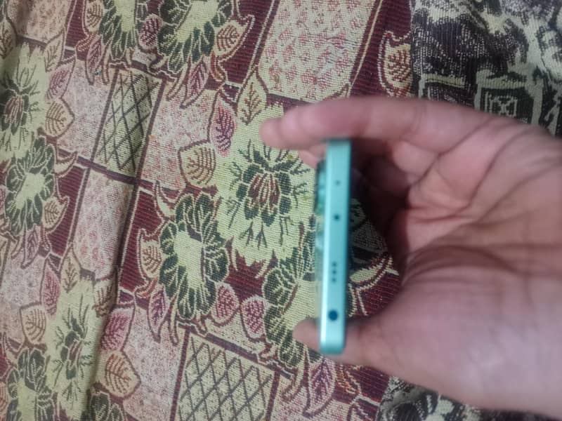 Xiaomi Redmi Note 13 4