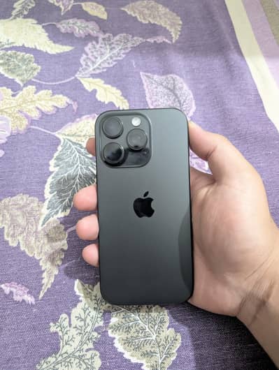 Apple iPhone 16 Pro