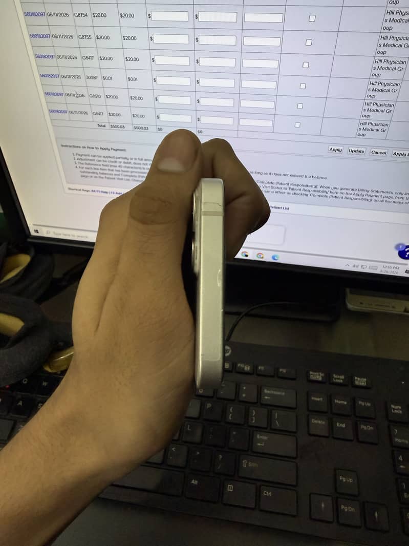 Apple iPhone 13 1