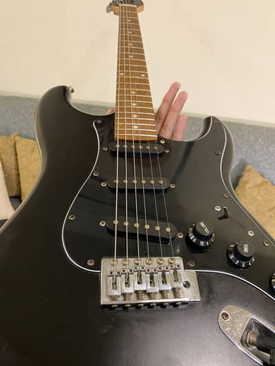 Brand new condition electric guitar
