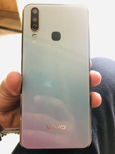 Vivo Y17