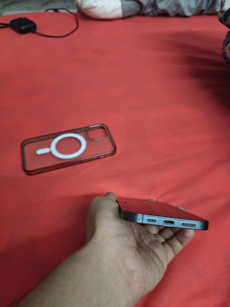 Apple iPhone 12 Pro 3