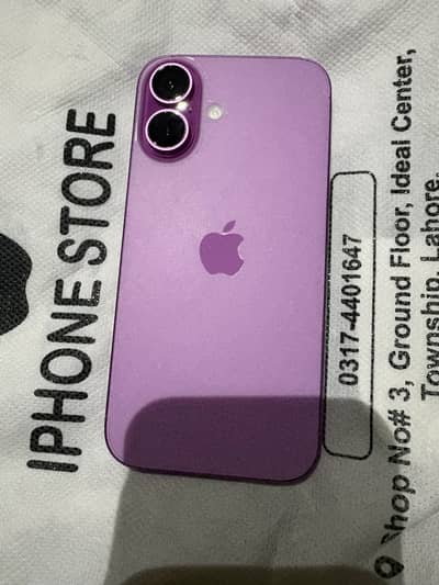 Apple iPhone 16