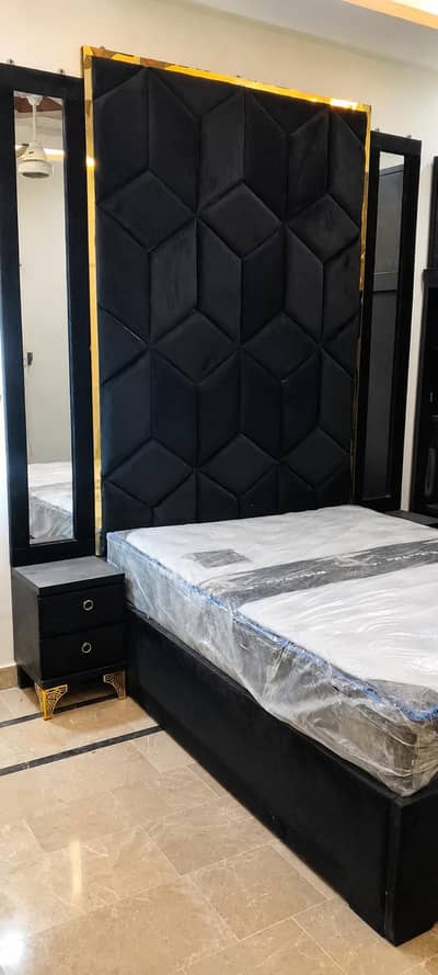 Bedset with big bed wall and huge cupboard