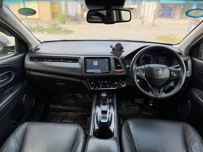 Honda Vezel 2015