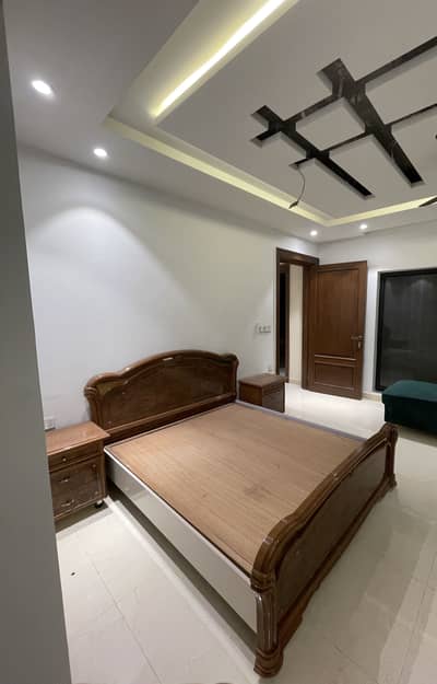 Wooden High Quality Bed Set!