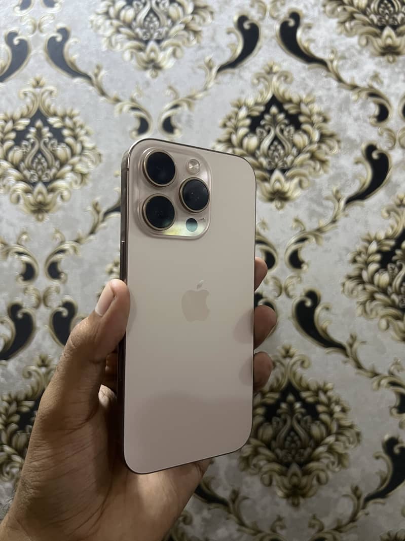 Iphone 16pro 3