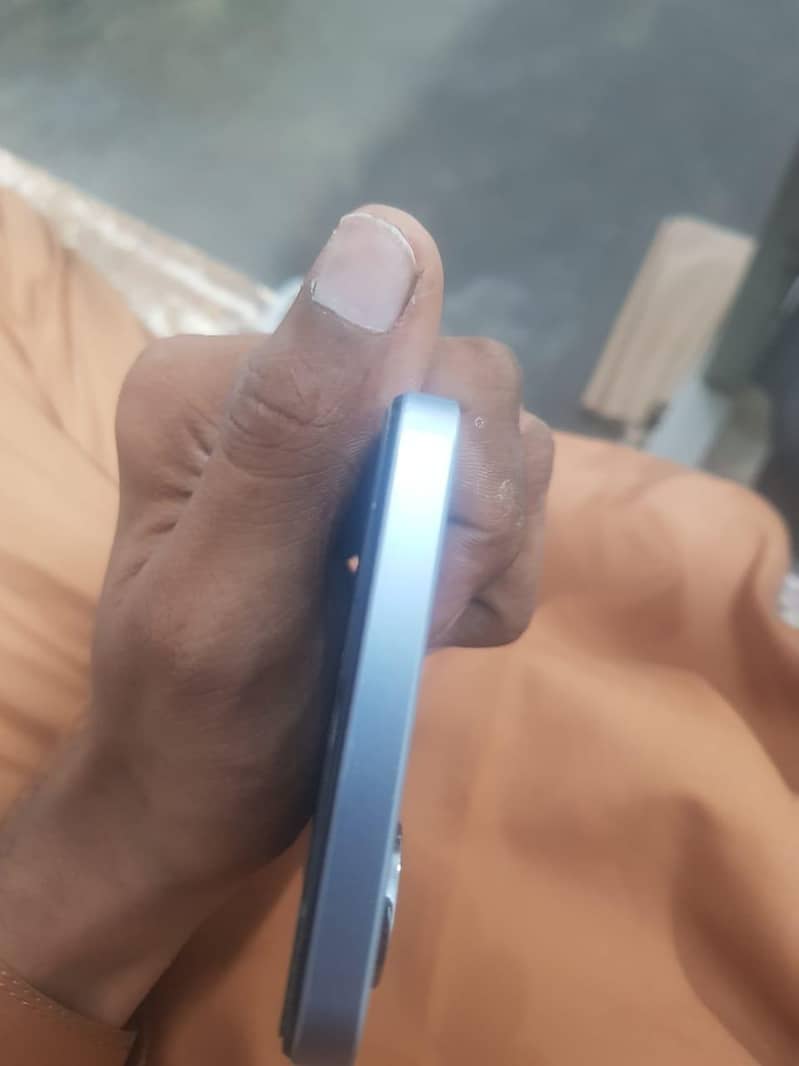 Realme Note 60 2