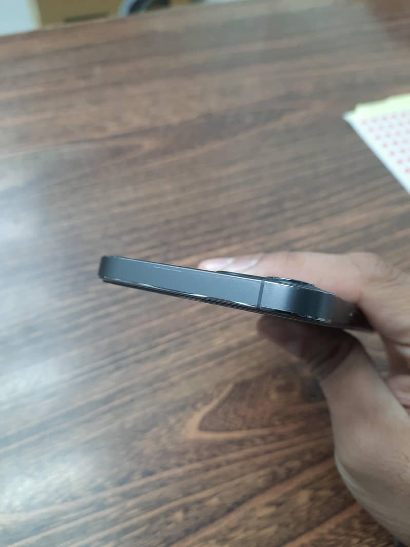 Apple iPhone 12 Pro 7
