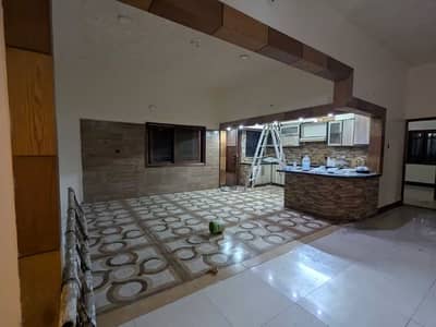Ground floor available rent 3 bed dd at Gulshan e Iqbal block 13ld