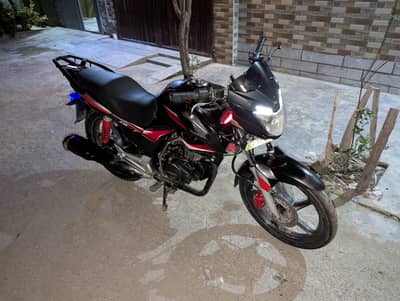 Honda CB 150 F geniun 2018 model for sale (price is negotiable)