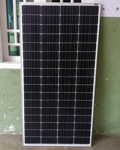 Solar 220W with Copper Wire