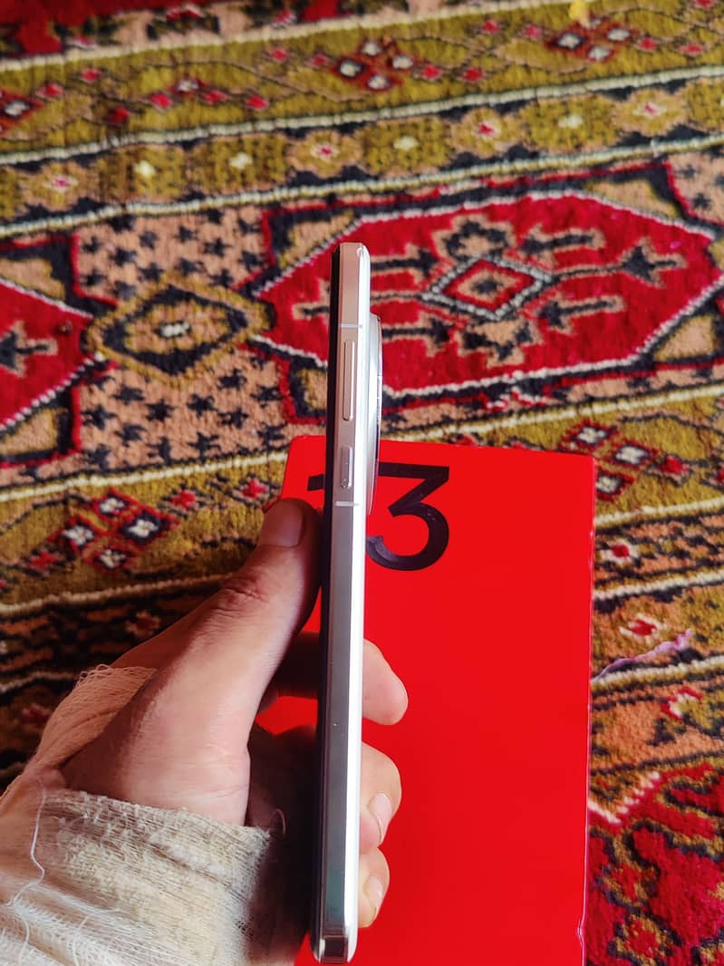 One Plus 13 5