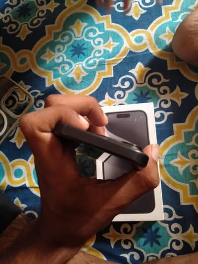 Apple iPhone 15 Pro