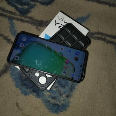 Vivo Y28