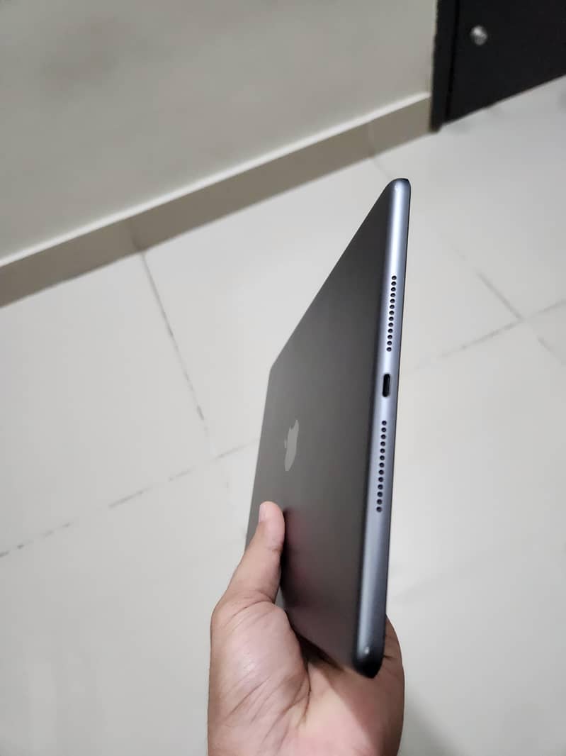 iPad 9th generation 1