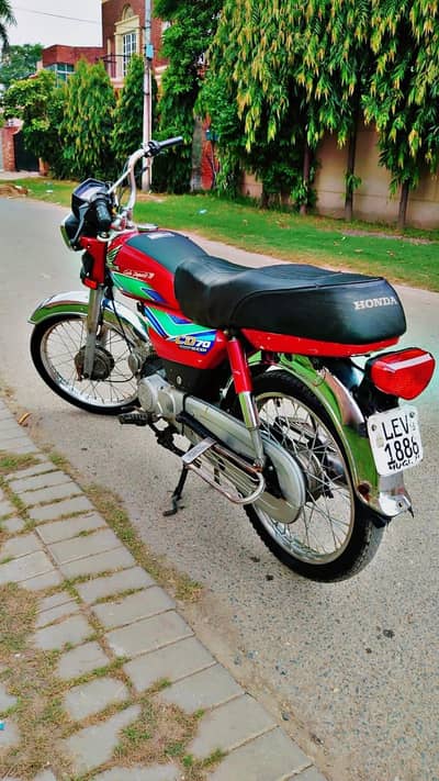 Honda CD 70 2018 B
