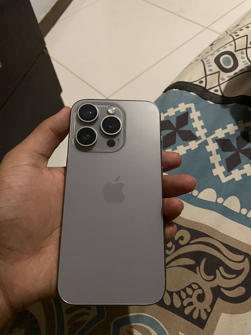 Apple iPhone 15 Pro 5
