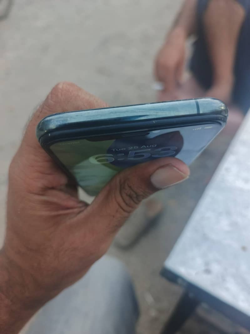Apple iPhone 11 Pro 5