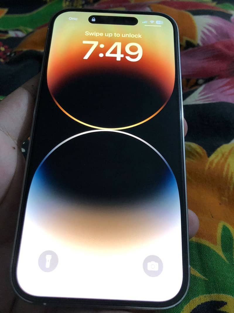 Apple iPhone 14 Pro 1