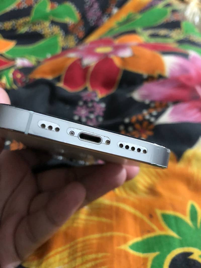 Apple iPhone 14 Pro 5