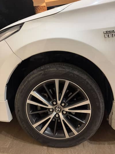 Toyota Grande original rim with 205-55-16 yokohama advan db for sale