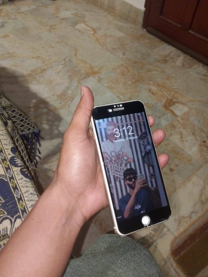 Apple iPhone 7 Plus 7