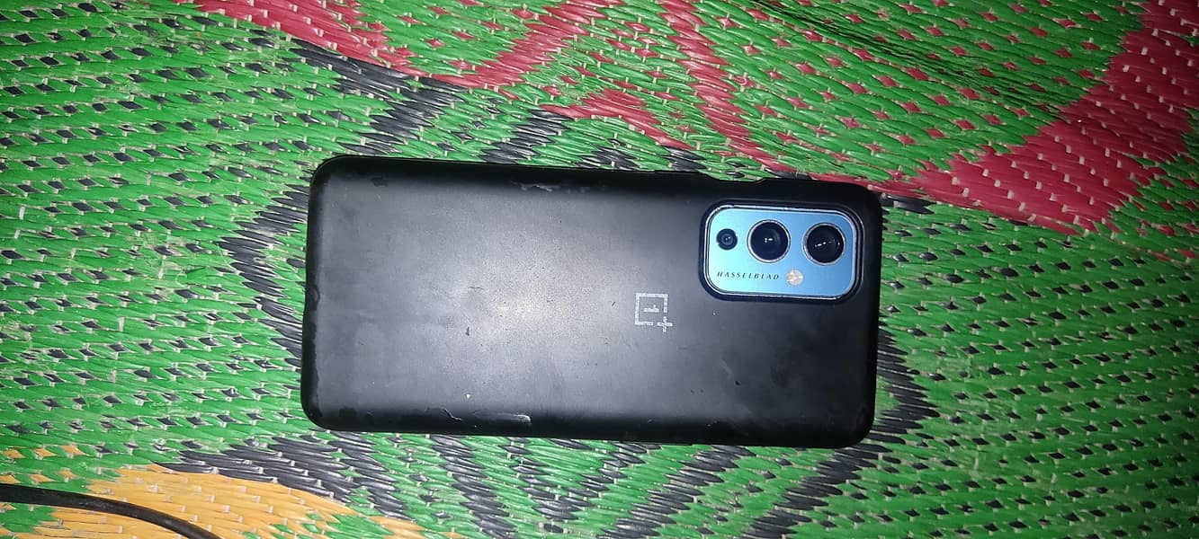 One Plus 9/12+12/256 0
