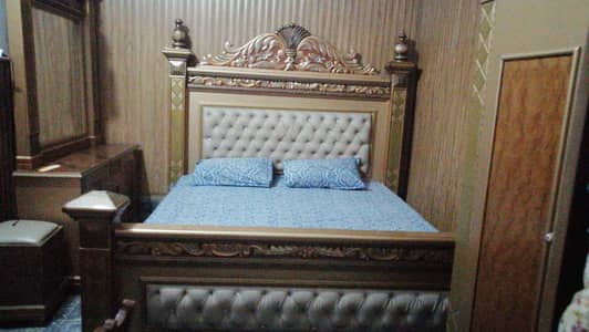 furniture set is available for sales