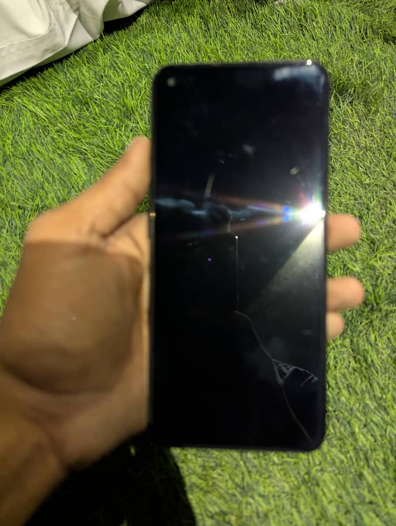 OPPO A76 1