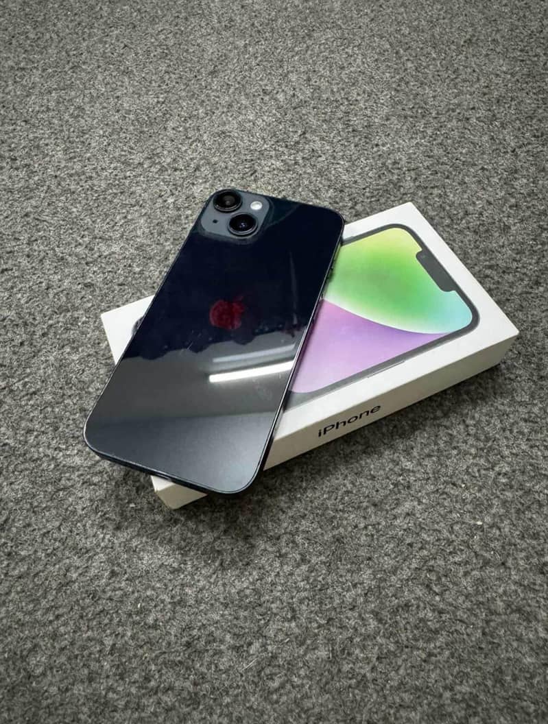 Apple iPhone 14 4