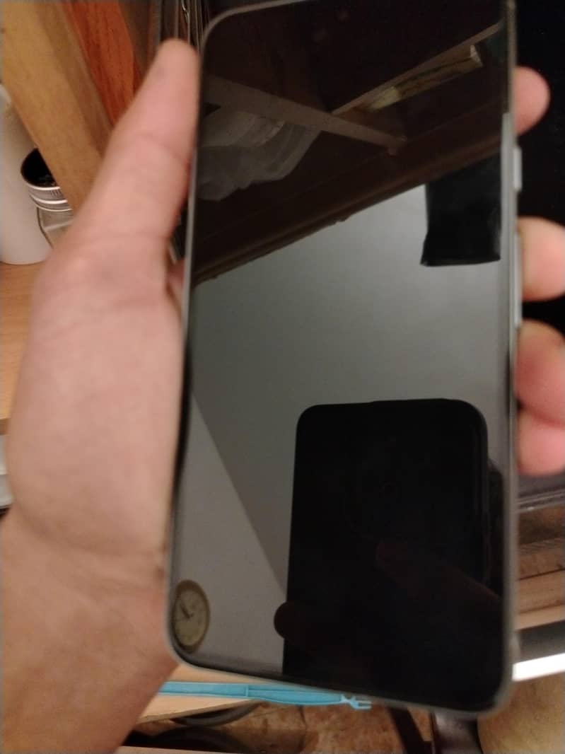 Google Pixel 8 2