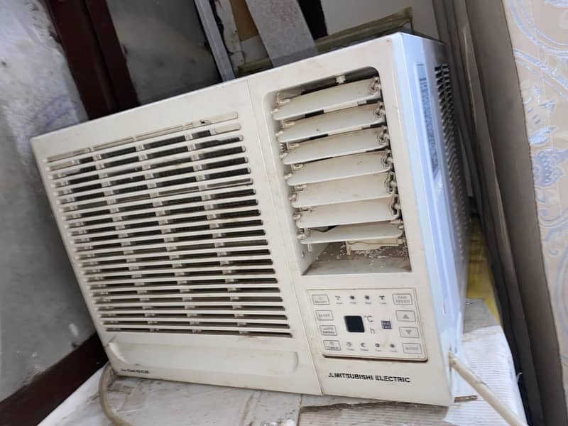 Mitsubisahi window AC 1
