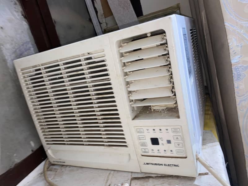 Mitsubisahi window AC 3
