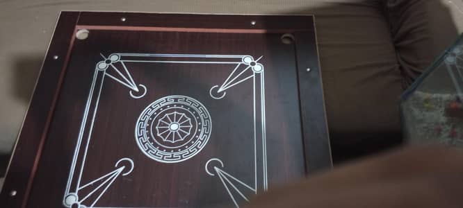 Carrom board for sale . only seriously people contact