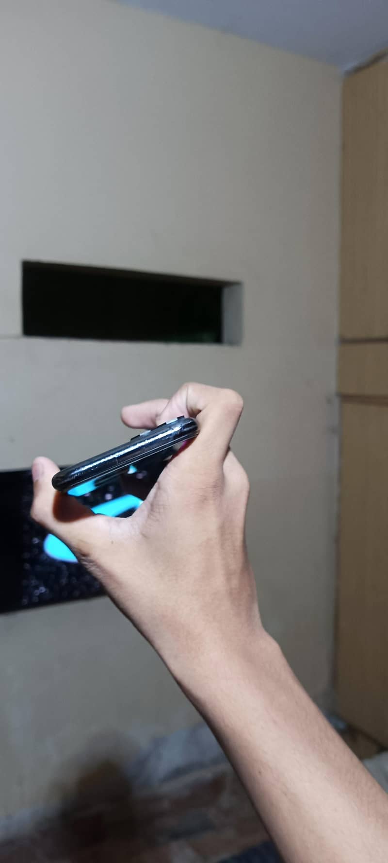 Apple iPhone 11 Pro 4
