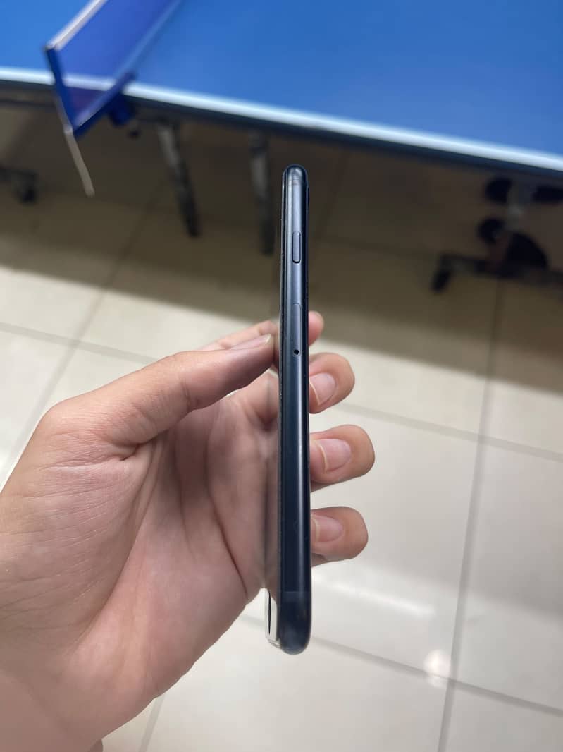 Apple iPhone SE 2