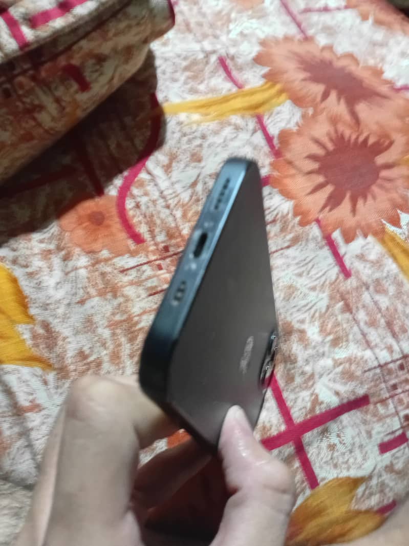 Apple iPhone 12 Pro 7