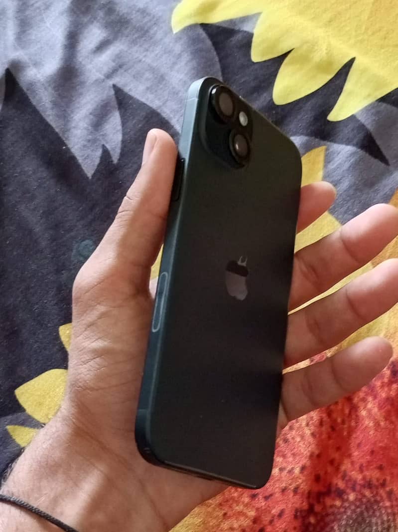 Apple iPhone 15 plus 0
