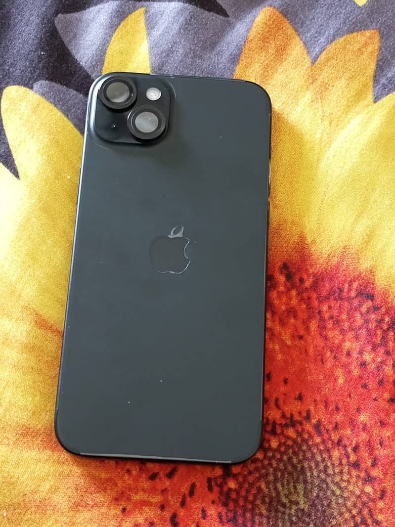 Apple iPhone 15 plus 5