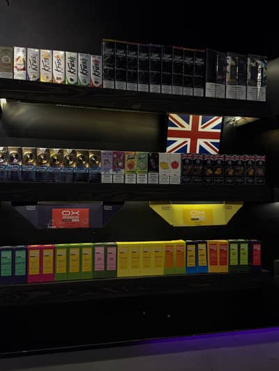 Female required for vape shop