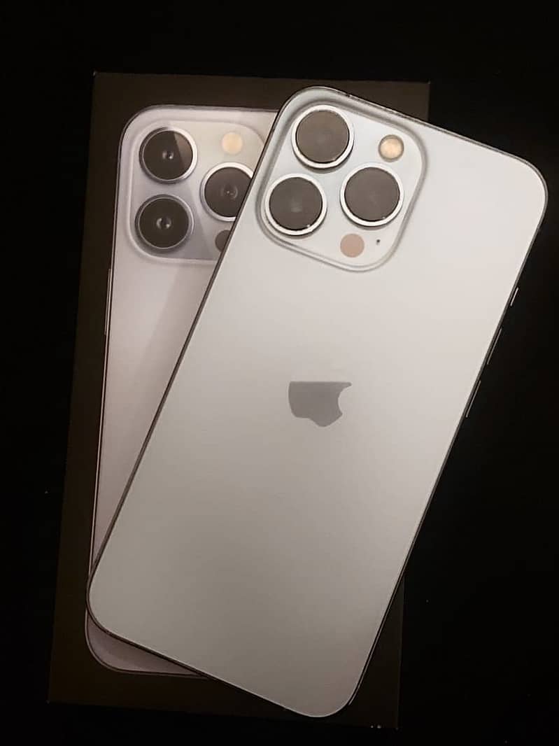 Apple iPhone 13 Pro 1